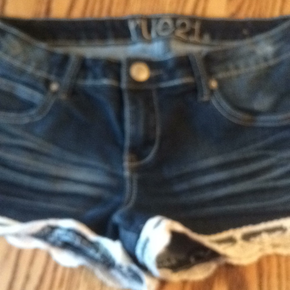 Jean shorts used  Rue 21 brand size 5/6 juniors